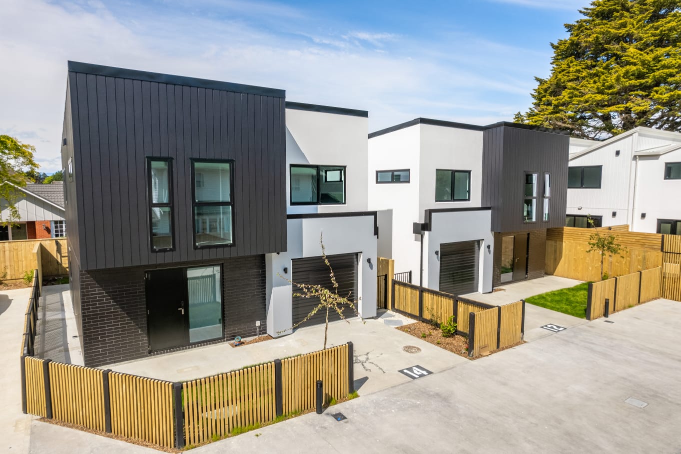 395 Fergusson Drive — photo 11