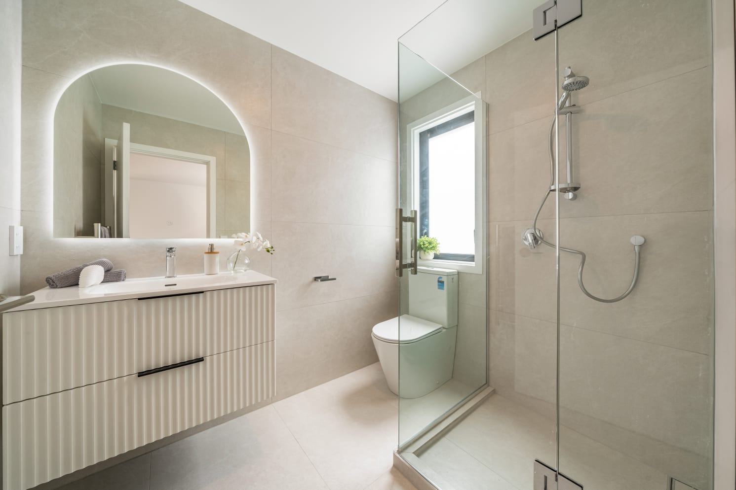 395 Fergusson Drive — photo 17